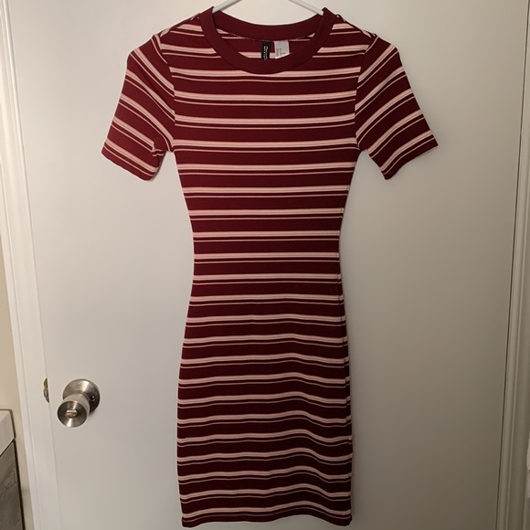 Bodycon Striped Dress - Picture 4 of 8